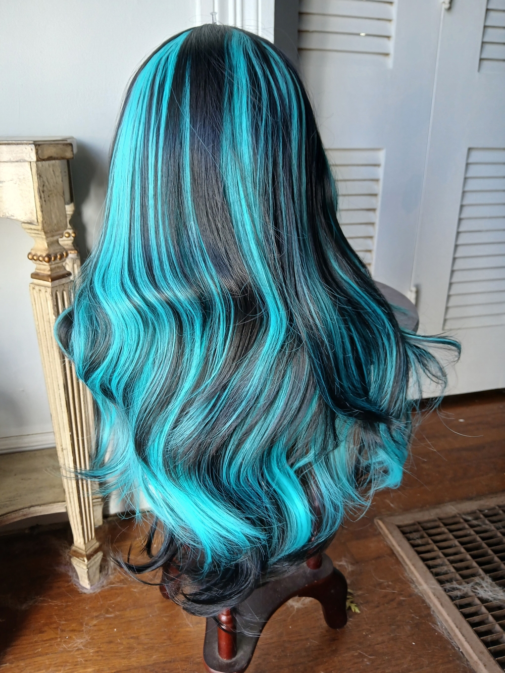 Black and Teal Long Wavy Synthetic Wig by